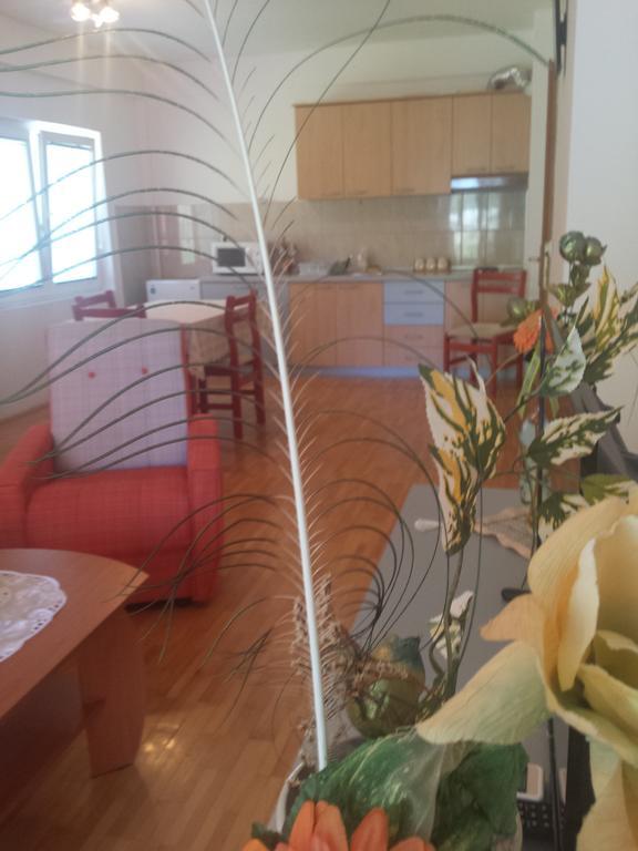 Gjole Apartments Lagadin Habitación foto