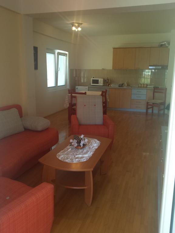 Gjole Apartments Lagadin Habitación foto